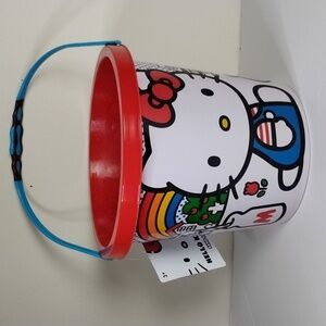 Hello Kitty Sanrio Sand Pail 7.5" Beach Bucket Easter Basket